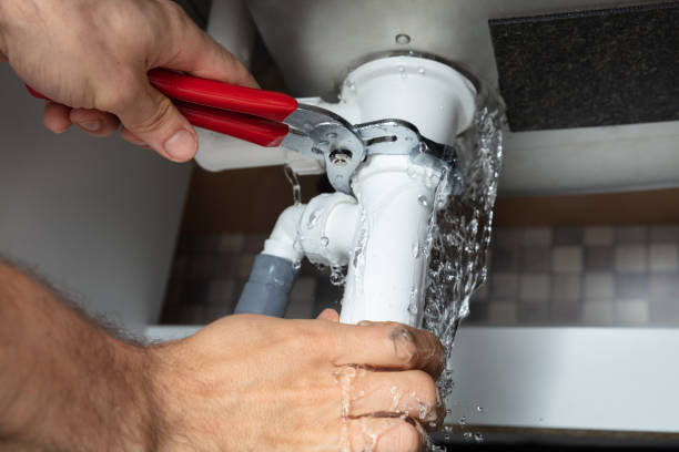 Best 24-hour water damage restoration  in Redwood Valley, CA